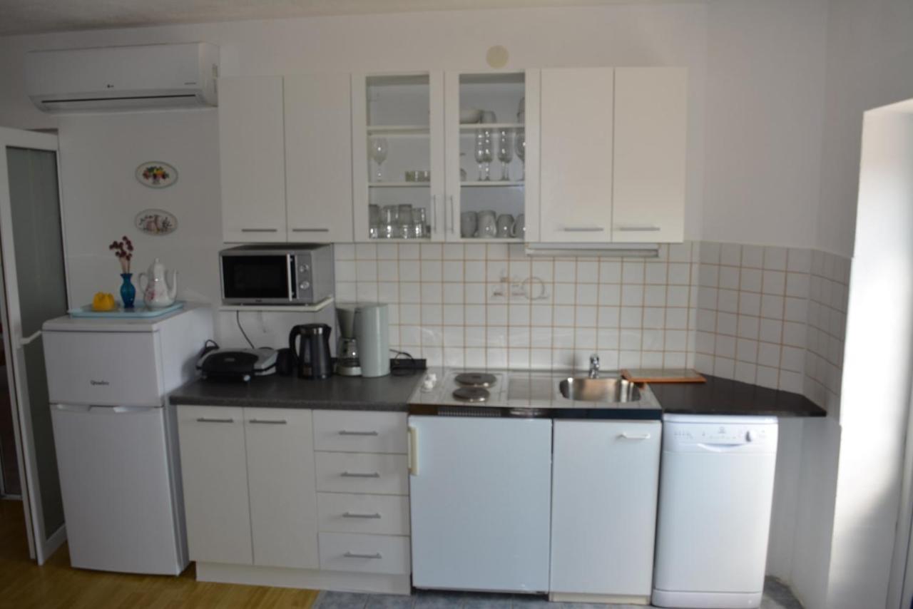 Apartment Sani-3 By Interhome Ribarica Kültér fotó